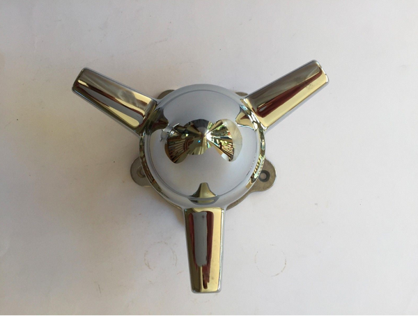 Chrome Alloy Bullet Wheel Spinner Knock-Off Set - Tall Base Early AR