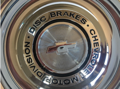 Rallye Wheel Hub Cap - Chevrolet Motor Division Disc Brake Logo